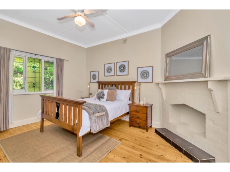 9 Corinda Avenue, Kensington Park SA 5068
