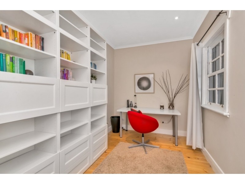 9 Corinda Avenue, Kensington Park SA 5068