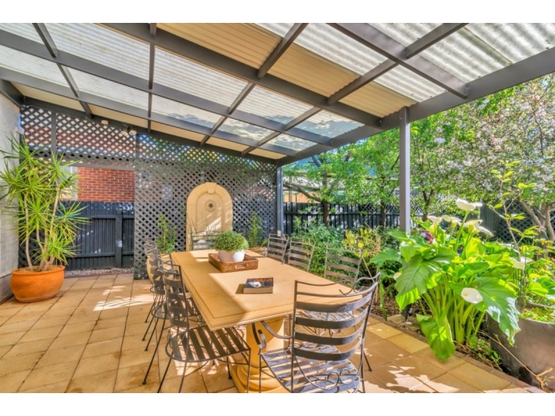 9 Corinda Avenue, Kensington Park SA 5068