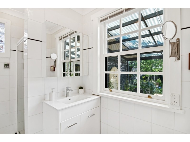 9 Corinda Avenue, Kensington Park SA 5068