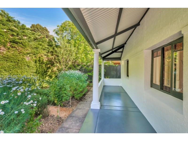 9 Corinda Avenue, Kensington Park SA 5068
