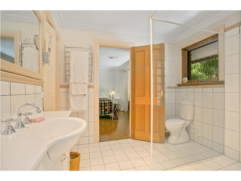 30 Honeysuckle Grove, Bridgewater SA 5155