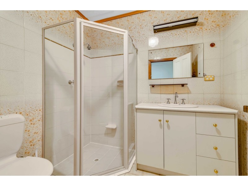 8 Driffield Road, Bridgewater SA 5155