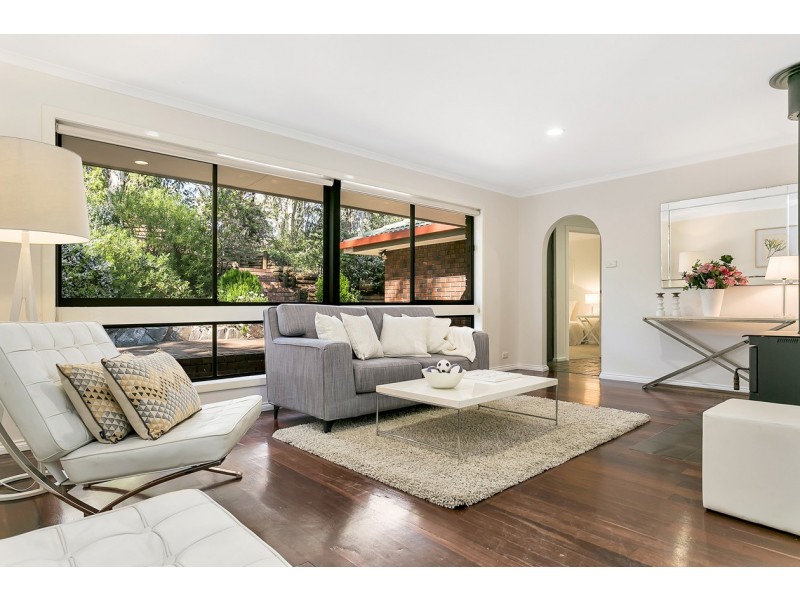 82 Emmett Road, Crafers West SA 5152