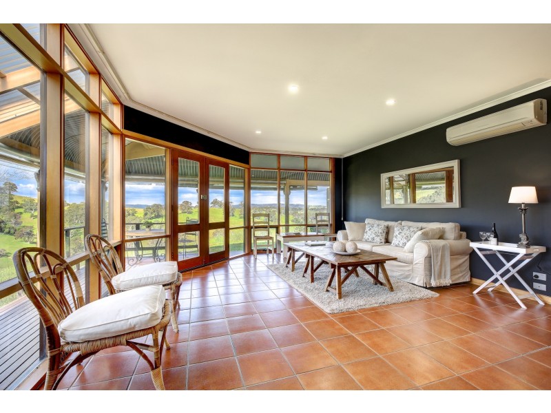 169 Angel Gully Road, Clarendon SA 5157