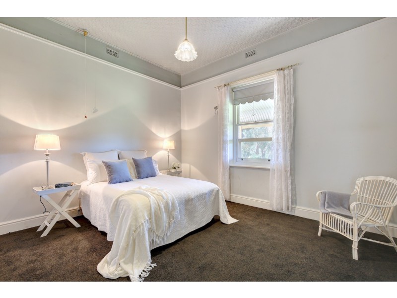 169 Angel Gully Road, Clarendon SA 5157