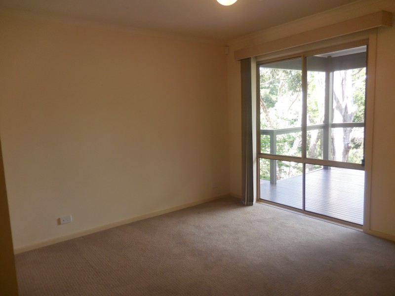 6 Village Court, Aldgate SA 5154