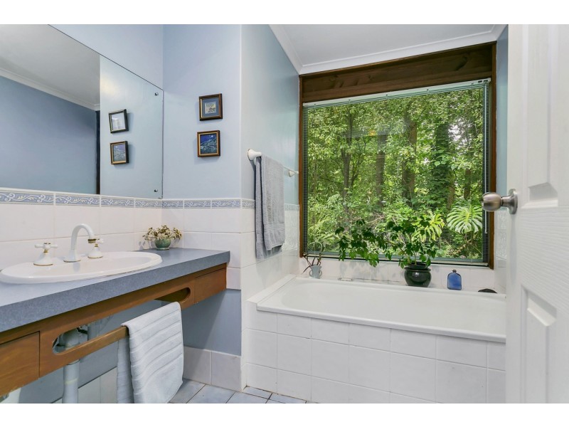 19 Wycombe Road, Aldgate SA 5154