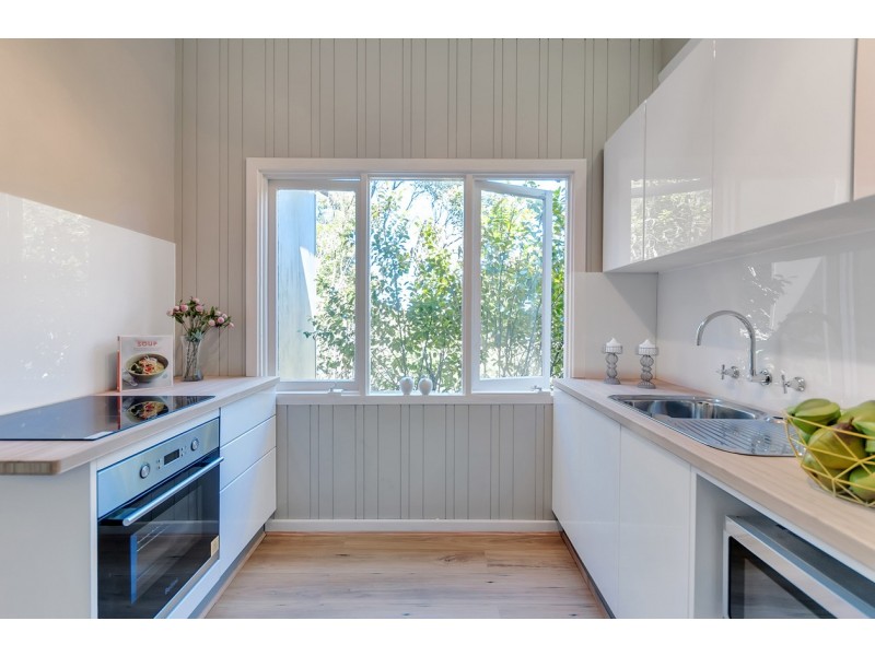 12 Oratava Avenue, Bridgewater SA 5155