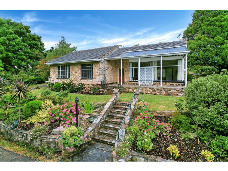 7 Anzac Ridge Road, Bridgewater SA 5155