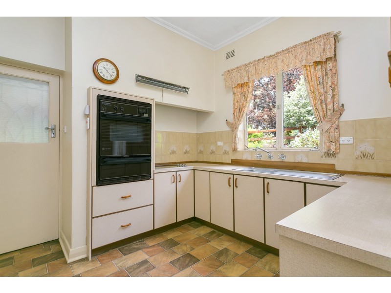 7 Anzac Ridge Road, Bridgewater SA 5155