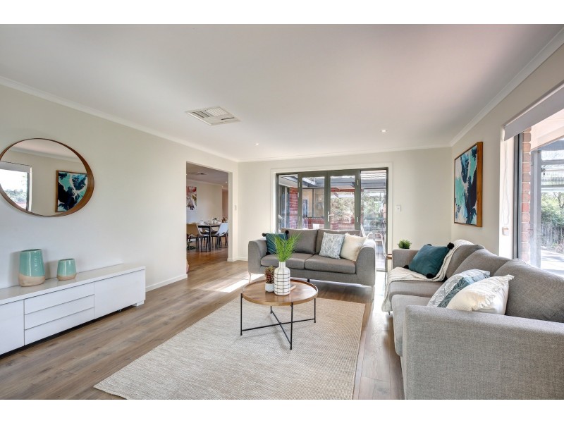 6 Crowsnest Court, Coromandel Valley SA 5051