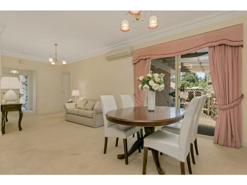 2 Penshurst Place, Stirling SA 5152