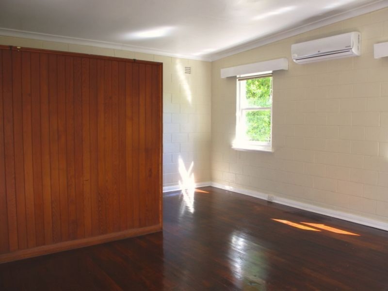 1/4 Longwood Road, Stirling SA 5152