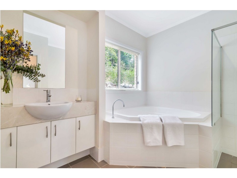 30 Wilpena Terrace, Aldgate SA 5154