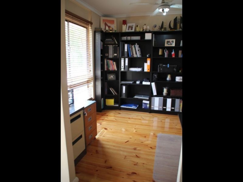 8 Oakdene Crescent, Coromandel Valley SA 5051