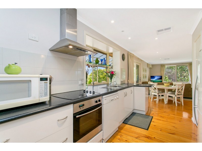 16 Penola Road, Aldgate SA 5154