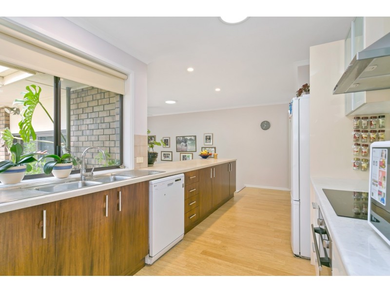 8 Elmstead Drive, Upper Sturt SA 5156