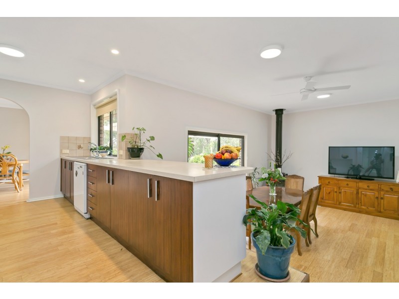 8 Elmstead Drive, Upper Sturt SA 5156