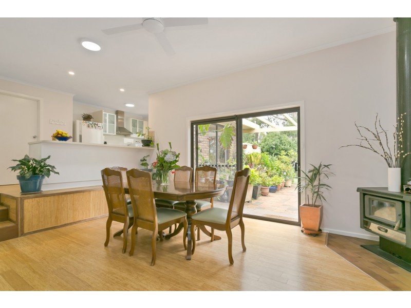 8 Elmstead Drive, Upper Sturt SA 5156