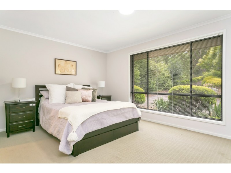 8 Elmstead Drive, Upper Sturt SA 5156