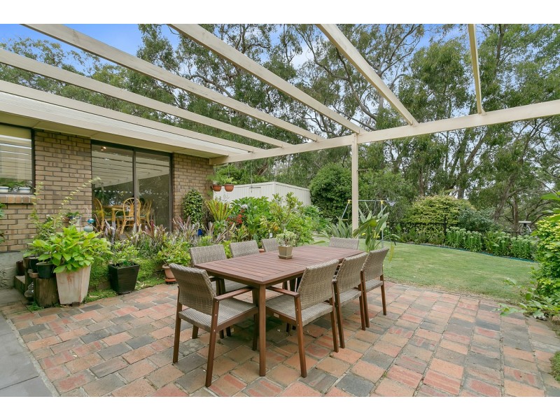 8 Elmstead Drive, Upper Sturt SA 5156