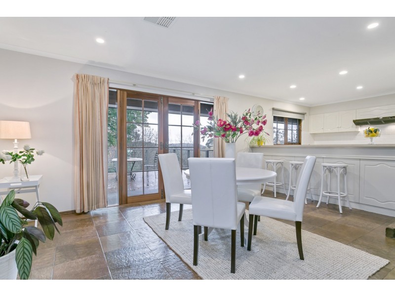 6 Sandercock Road, Crafers SA 5152