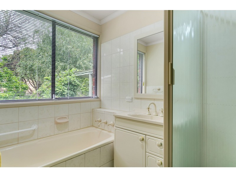 47 Braeside Road, Stirling SA 5152