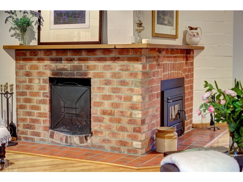 9 Hillcrest Avenue, Crafers West SA 5152