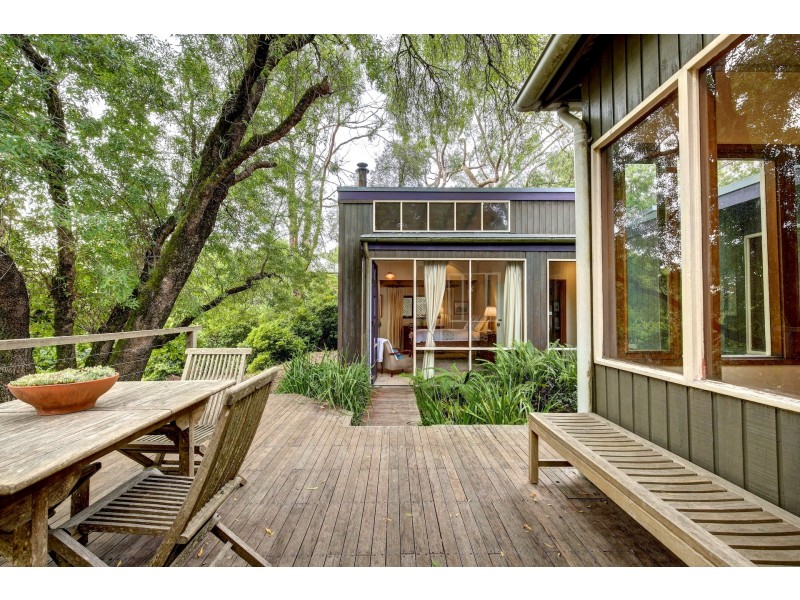 9 Hillcrest Avenue, Crafers West SA 5152