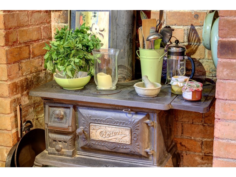 9 Hillcrest Avenue, Crafers West SA 5152