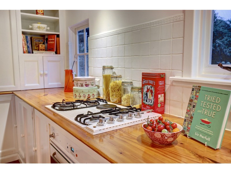 9 Hillcrest Avenue, Crafers West SA 5152