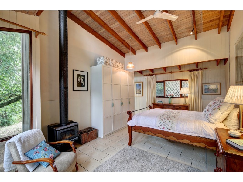 9 Hillcrest Avenue, Crafers West SA 5152