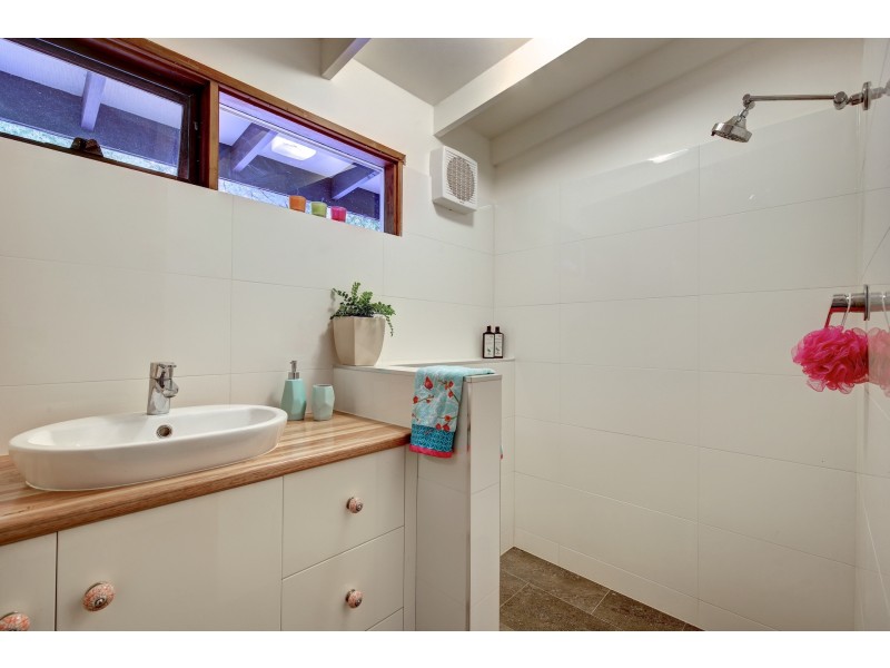 9 Hillcrest Avenue, Crafers West SA 5152