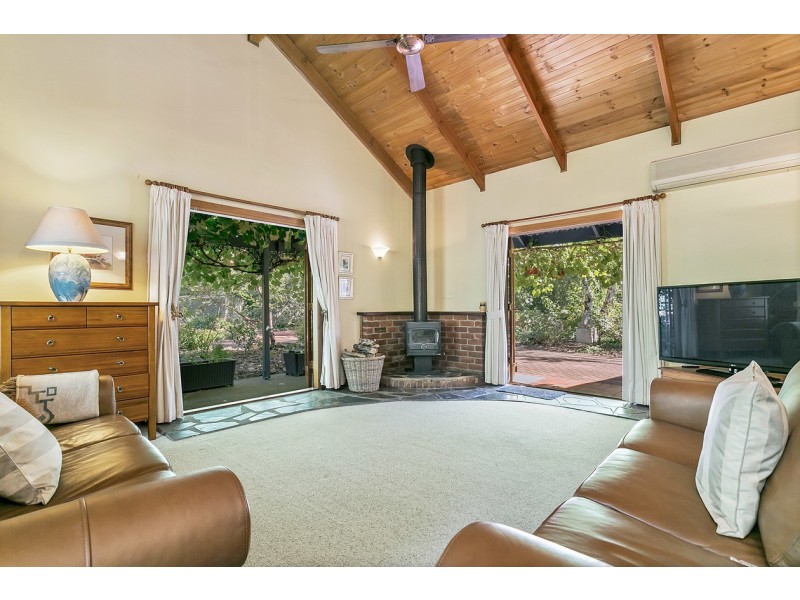 7b Snows Road, Stirling SA 5152