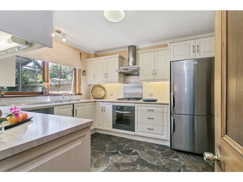 7b Snows Road, Stirling SA 5152