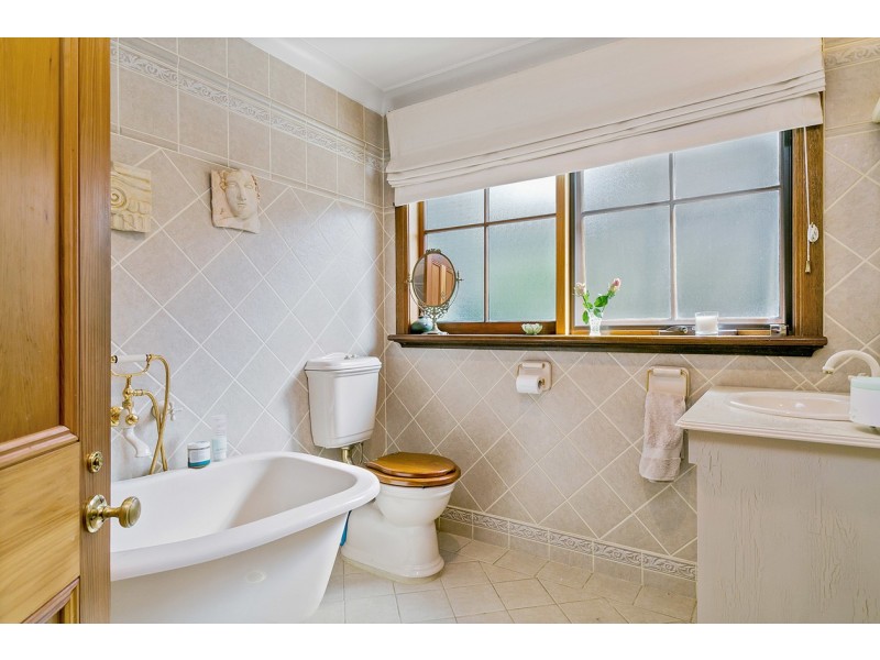 7b Snows Road, Stirling SA 5152