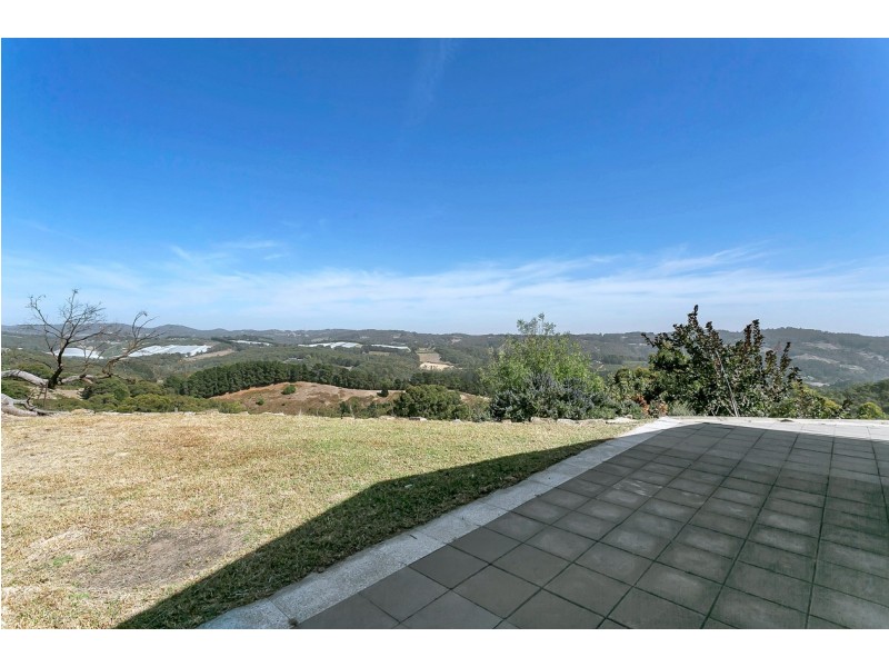 275 Deviation Road, Carey Gully SA 5144