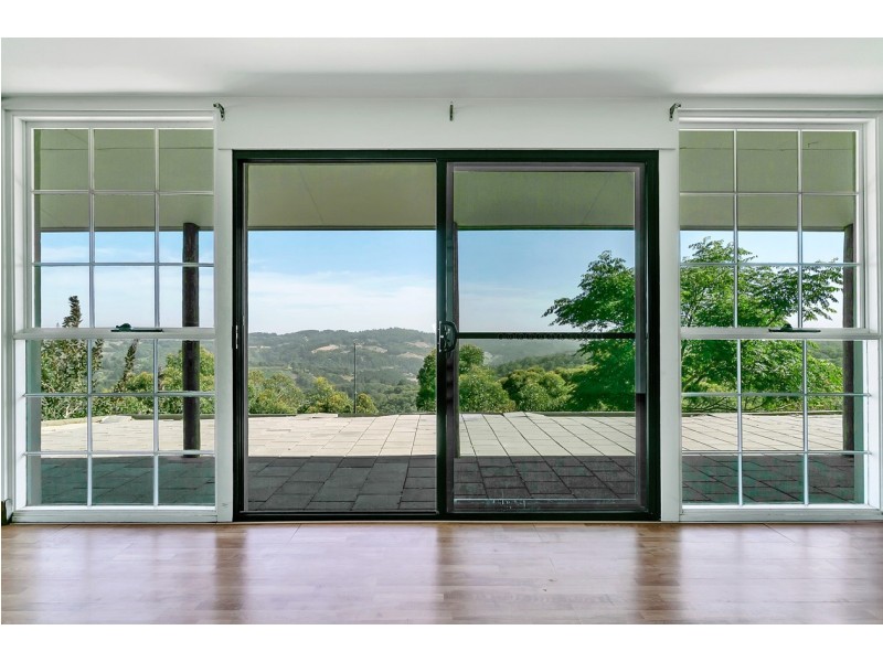275 Deviation Road, Carey Gully SA 5144