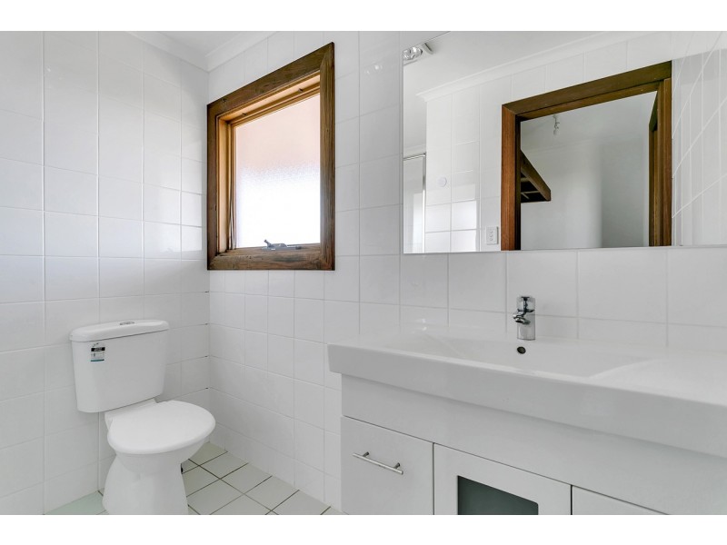 275 Deviation Road, Carey Gully SA 5144