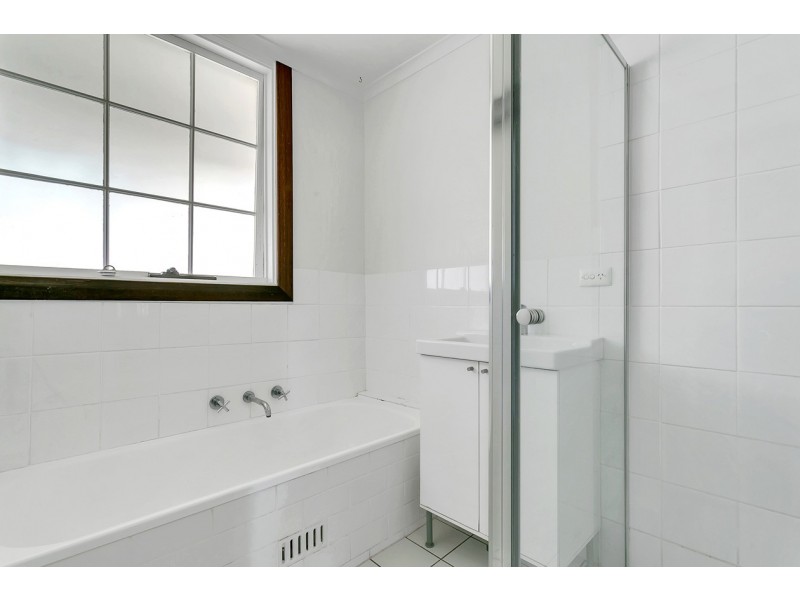 275 Deviation Road, Carey Gully SA 5144