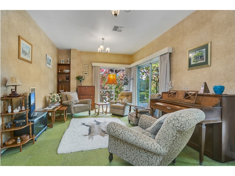 245 Strathalbyn Road, Bridgewater SA 5155