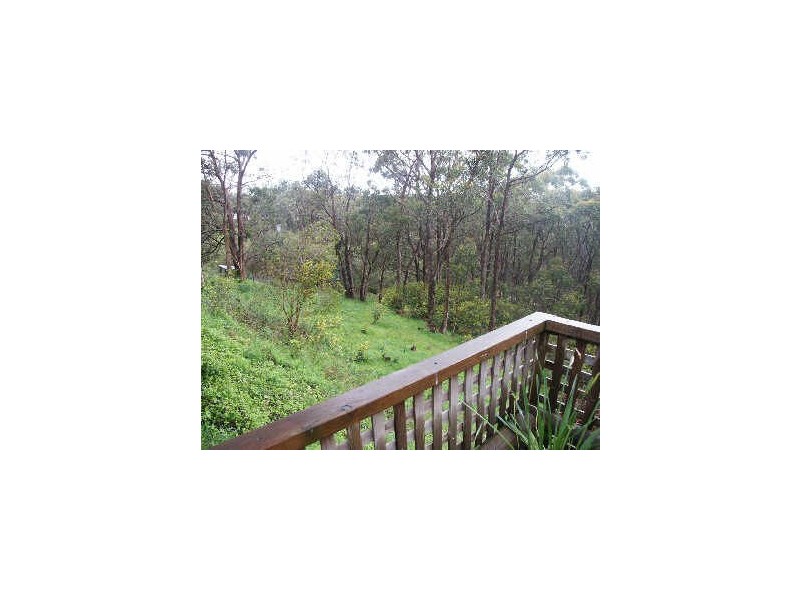 2 Hilltop Drive, Upper Sturt SA 5156