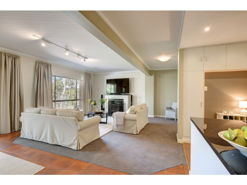 27 Charlick Road, Crafers West SA 5152
