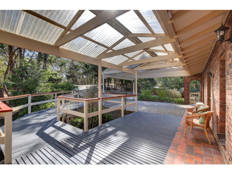 27 Charlick Road, Crafers West SA 5152