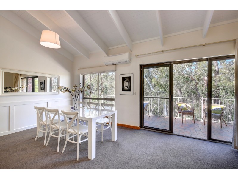 27 Charlick Road, Crafers West SA 5152