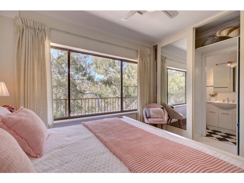27 Charlick Road, Crafers West SA 5152