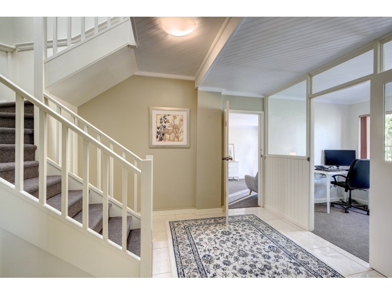 27 Charlick Road, Crafers West SA 5152