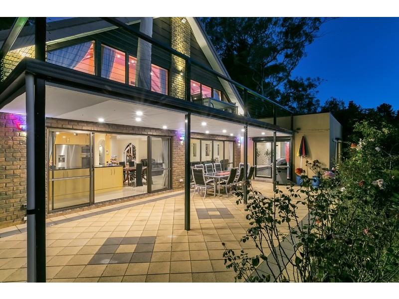 19 Paratoo Road, Stirling SA 5152