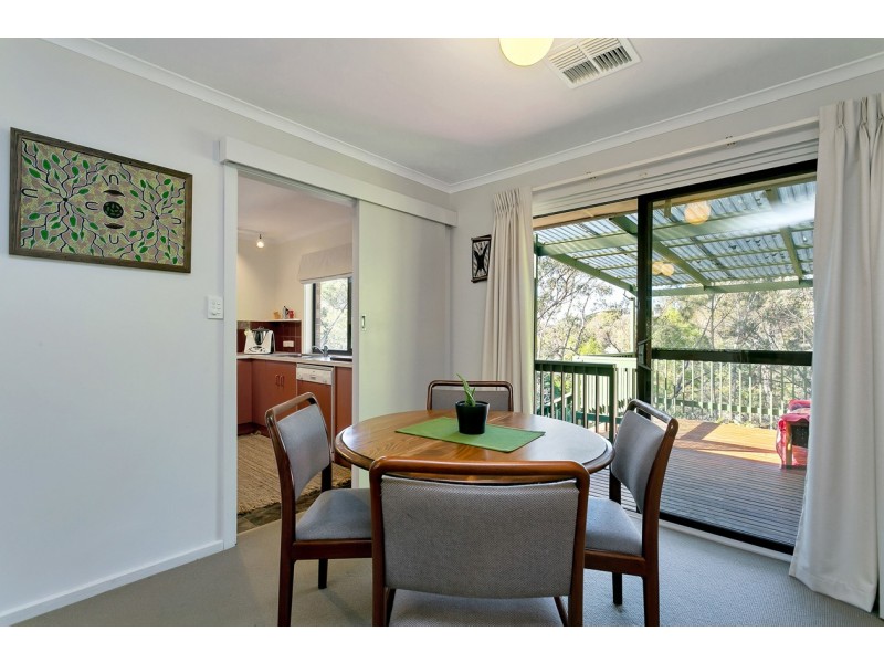 24 Dunn Street, Bridgewater SA 5155